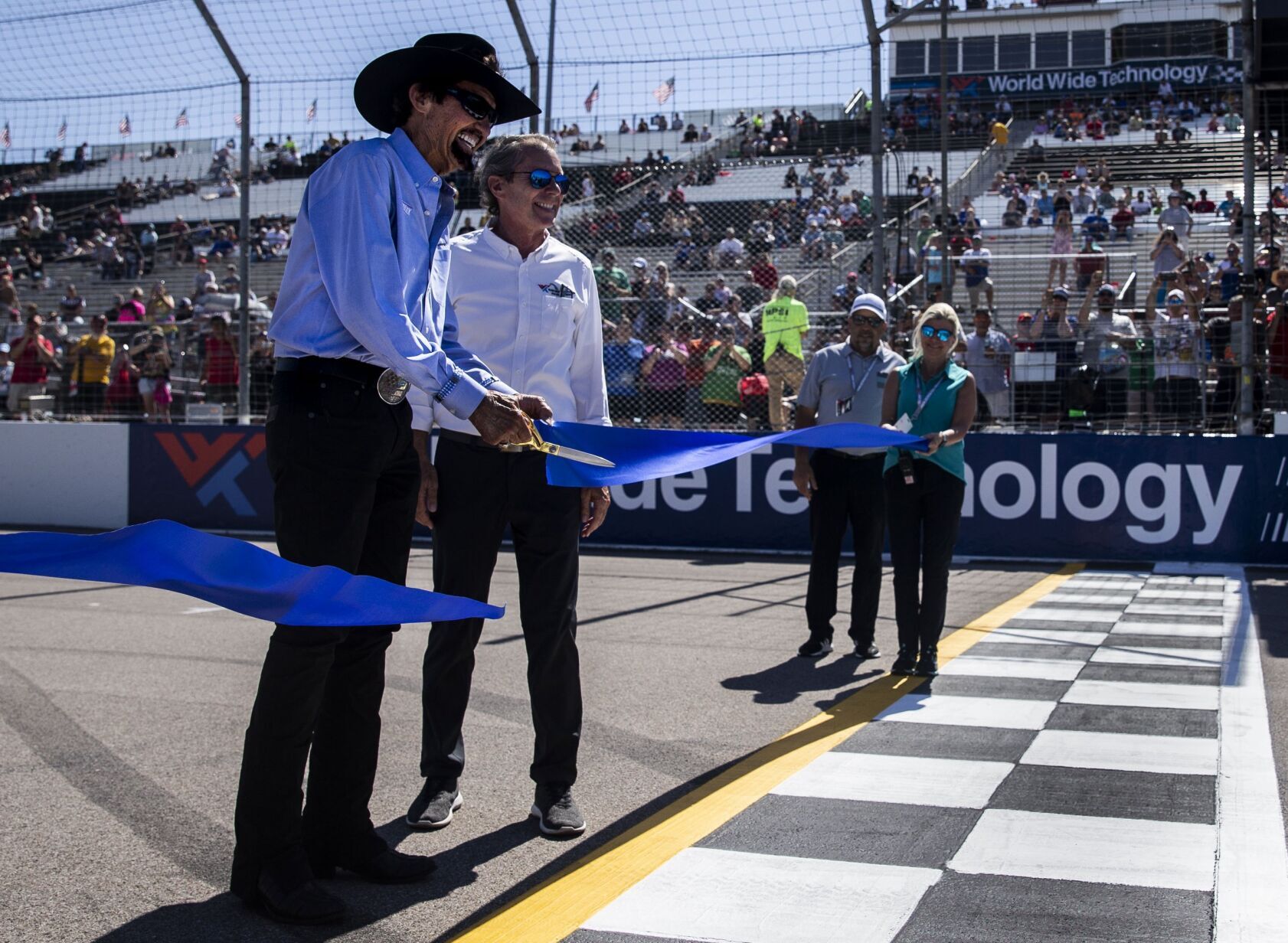 The Weekend Kicks Off With Richard Petty Day
